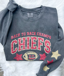  Comfort Colors Crewneck Sweatshirt - Chiefs with Star Sleeve in Faux Glitter