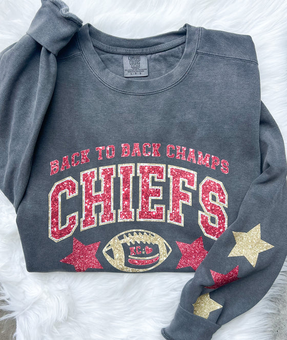 Comfort Colors Crewneck Sweatshirt - Chiefs with Star Sleeve in Faux Glitter