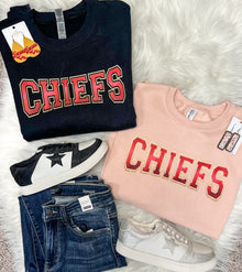  Chiefs Glitter Look - Crewneck Sweatshirt Blush or Black