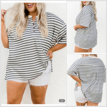  Plus Stripe Button Tee