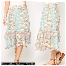  Gigio Spring Floral Shark-bite Hem Chiffon Mixed Skirt