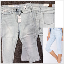  New Arrival! Judy Blue Mid Rise Ultra Light Capri