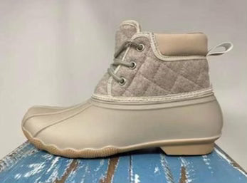 Very G Quack Duck Boots Gray or Cream