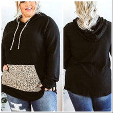  Curvy Leopard Hoodie