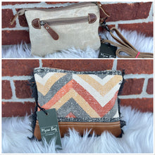  Myra Eccentric Small & Crossbody Bag