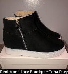  Sz 9 Black & Taupe- Sherpa Lined Wedge Black or Dark Taupe