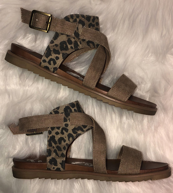 Very G Leopard & Cow Black or Tan Jayla